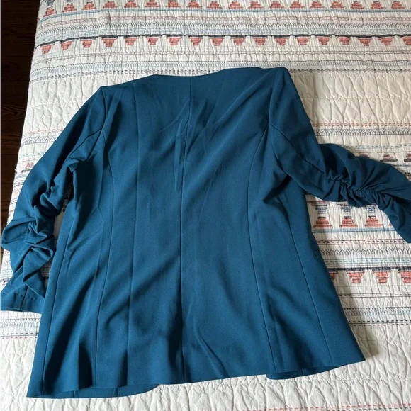 Skies Are Blue Teal Open Blazer with Ruched Sleeves - Picture 4 of 4